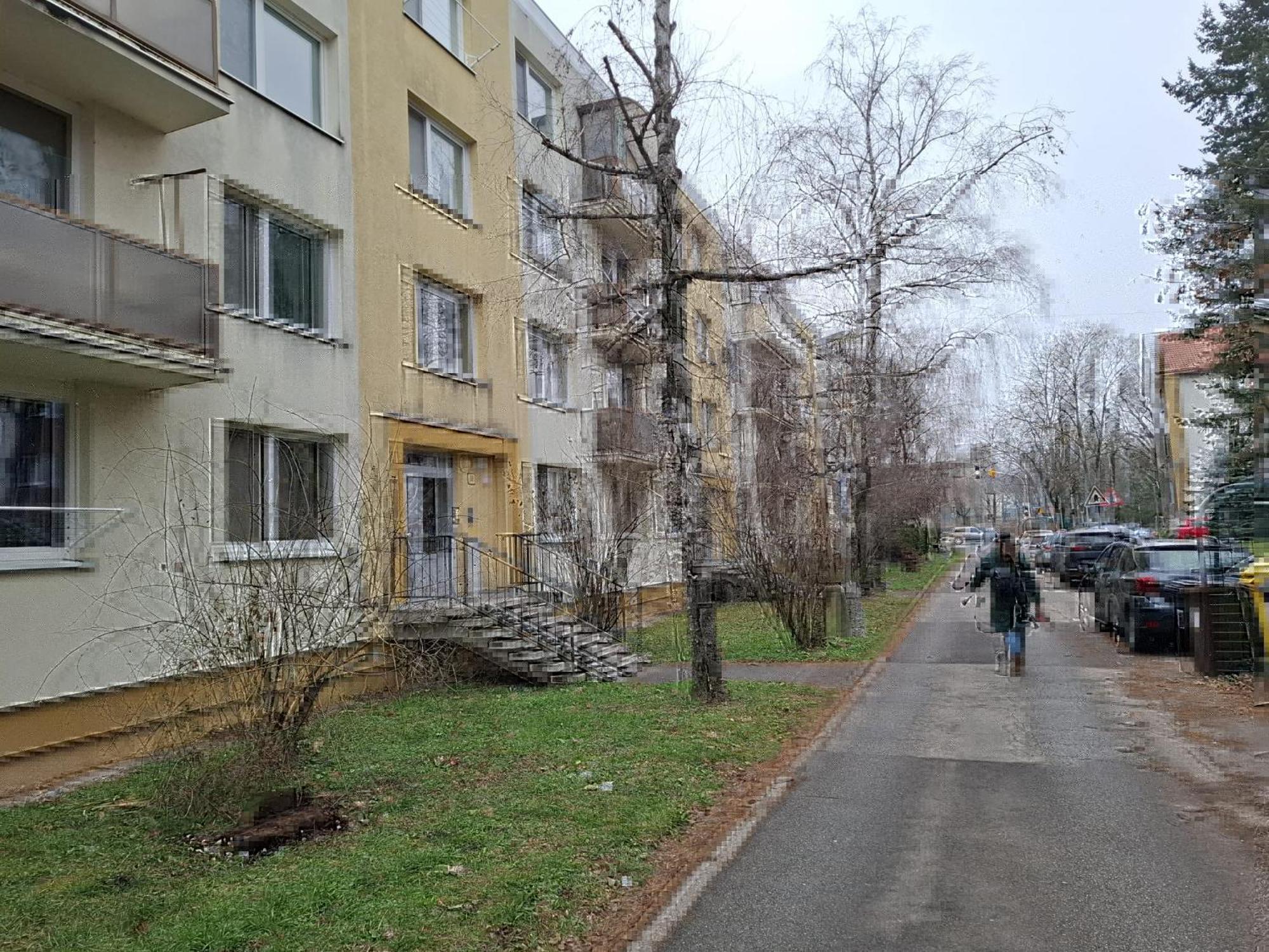 2 Izbovy 65 M2 So 4 Lozkami Nitra